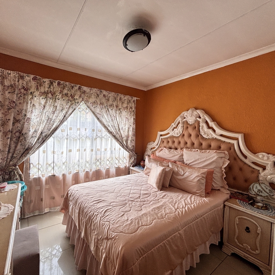 3 Bedroom Property for Sale in Westonaria Gauteng