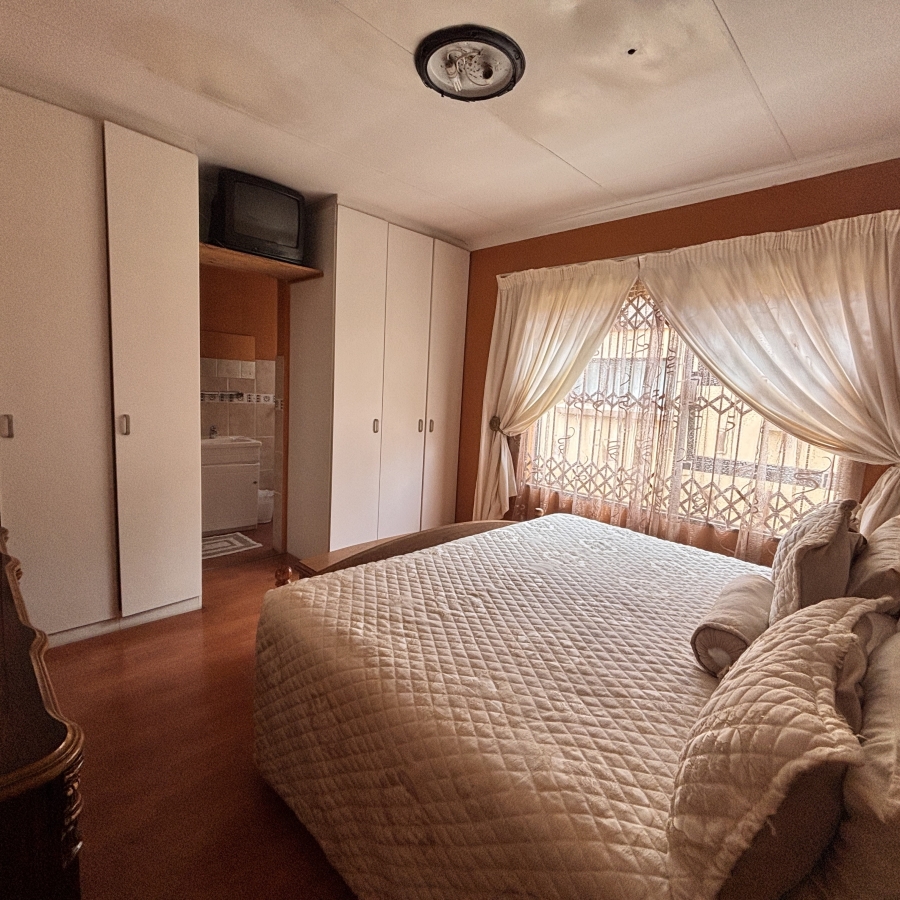 3 Bedroom Property for Sale in Westonaria Gauteng