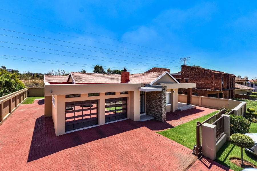4 Bedroom Property for Sale in Amandasig Gauteng