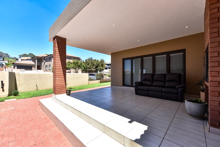 4 Bedroom Property for Sale in Amandasig Gauteng