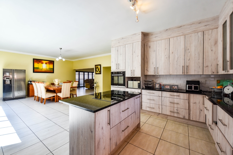 4 Bedroom Property for Sale in Amandasig Gauteng