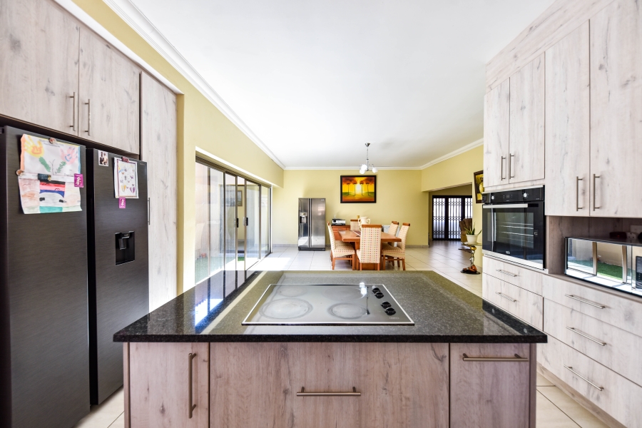 4 Bedroom Property for Sale in Amandasig Gauteng