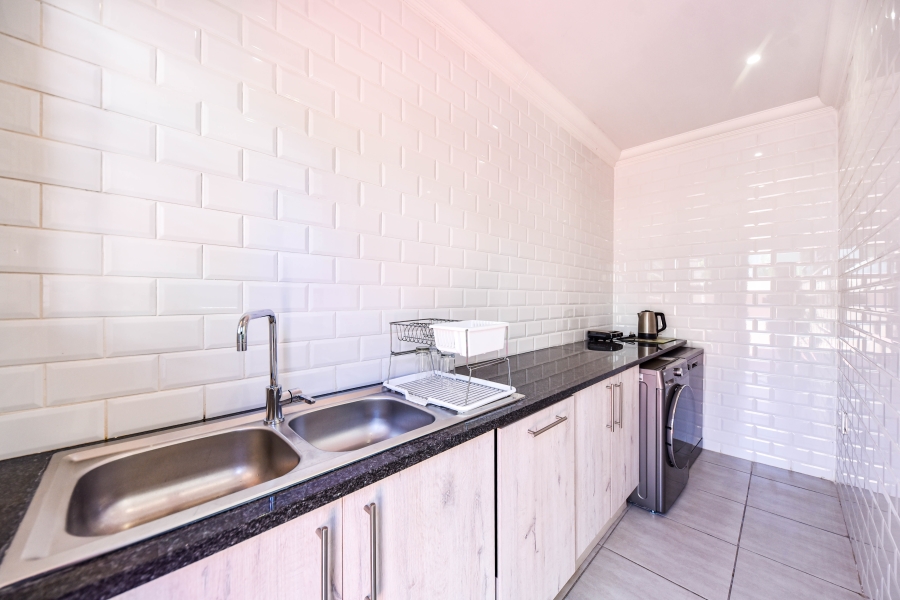 4 Bedroom Property for Sale in Amandasig Gauteng
