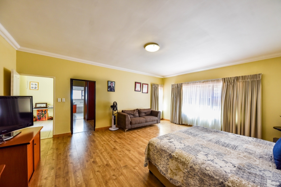 4 Bedroom Property for Sale in Amandasig Gauteng