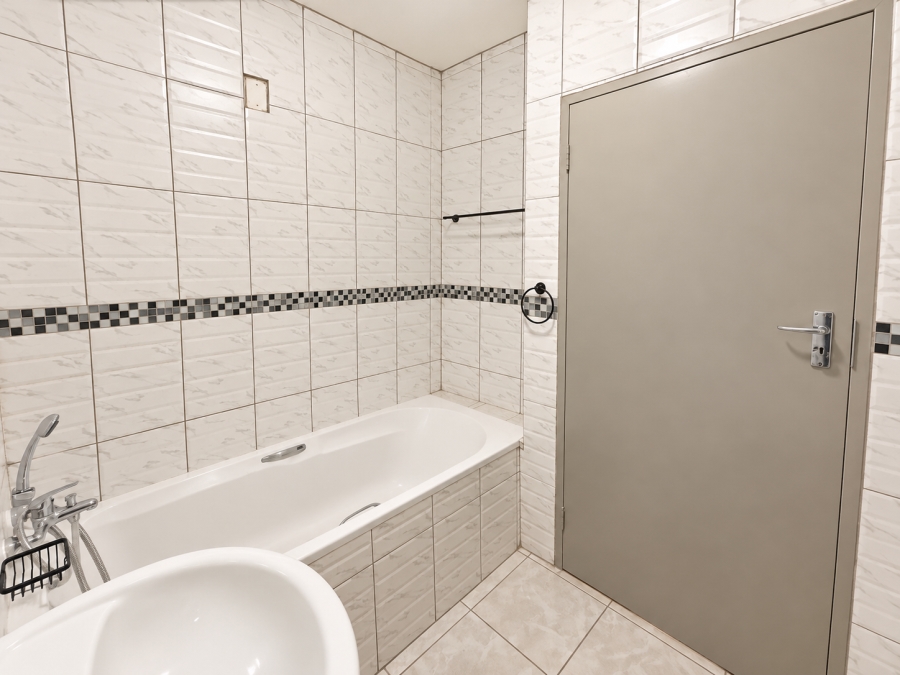 To Let 2 Bedroom Property for Rent in Silverton Gauteng