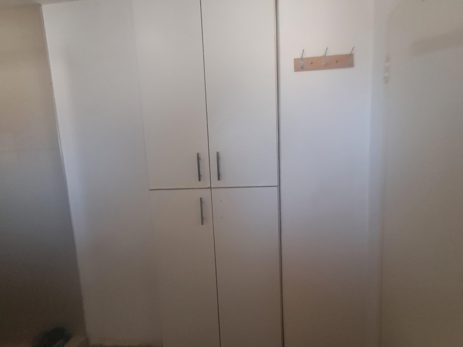 1 Bedroom Property for Sale in Benoni Central Gauteng