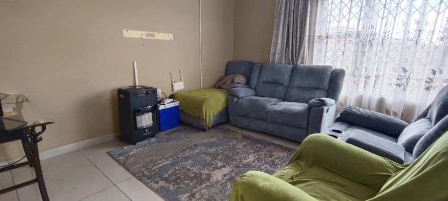 3 Bedroom Property for Sale in Westonaria Gauteng