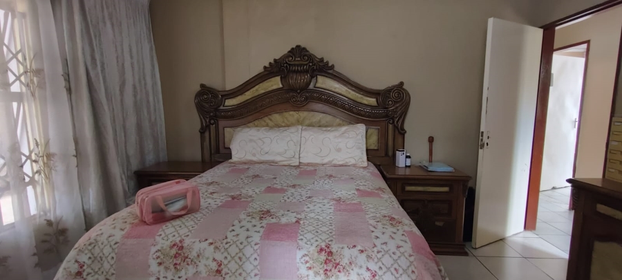 3 Bedroom Property for Sale in Westonaria Gauteng
