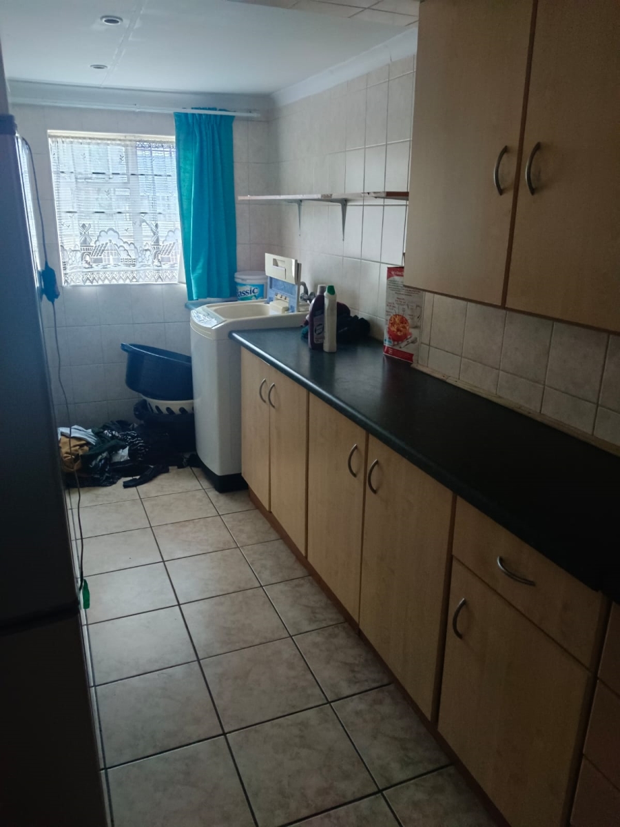 To Let 3 Bedroom Property for Rent in Ravensklip Gauteng