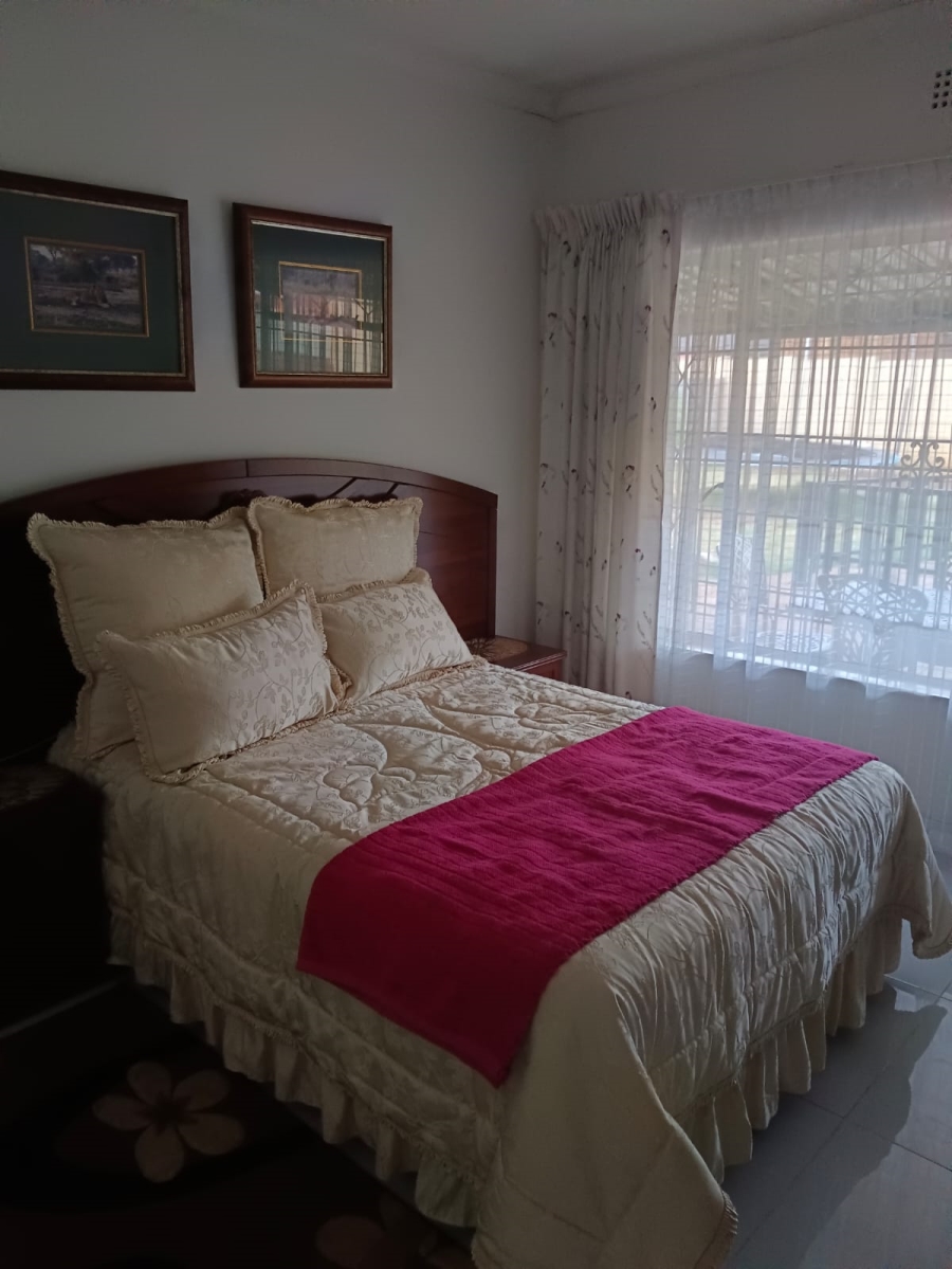 To Let 3 Bedroom Property for Rent in Ravensklip Gauteng