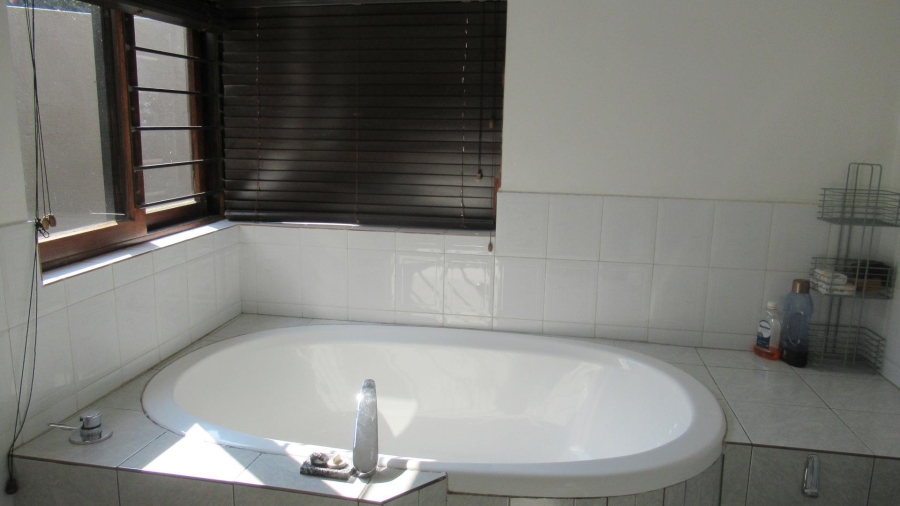 4 Bedroom Property for Sale in Parkmore Gauteng