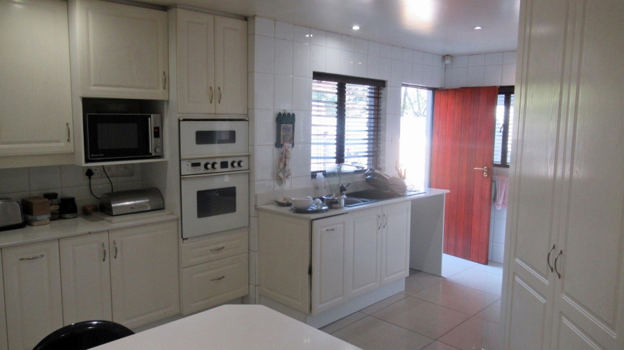 4 Bedroom Property for Sale in Parkmore Gauteng