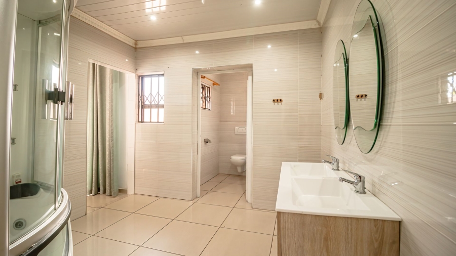 4 Bedroom Property for Sale in Brackenhurst Gauteng