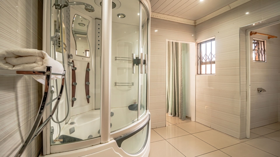 4 Bedroom Property for Sale in Brackenhurst Gauteng