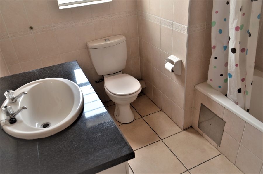 1 Bedroom Property for Sale in Hatfield Gauteng