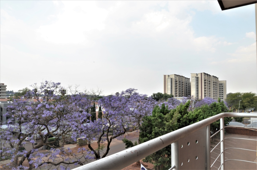 1 Bedroom Property for Sale in Hatfield Gauteng