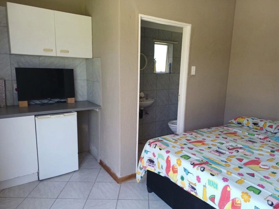 To Let 4 Bedroom Property for Rent in Nelsonia Gauteng