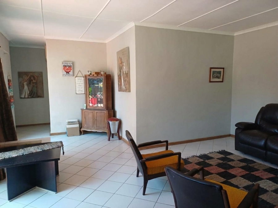 To Let 4 Bedroom Property for Rent in Nelsonia Gauteng