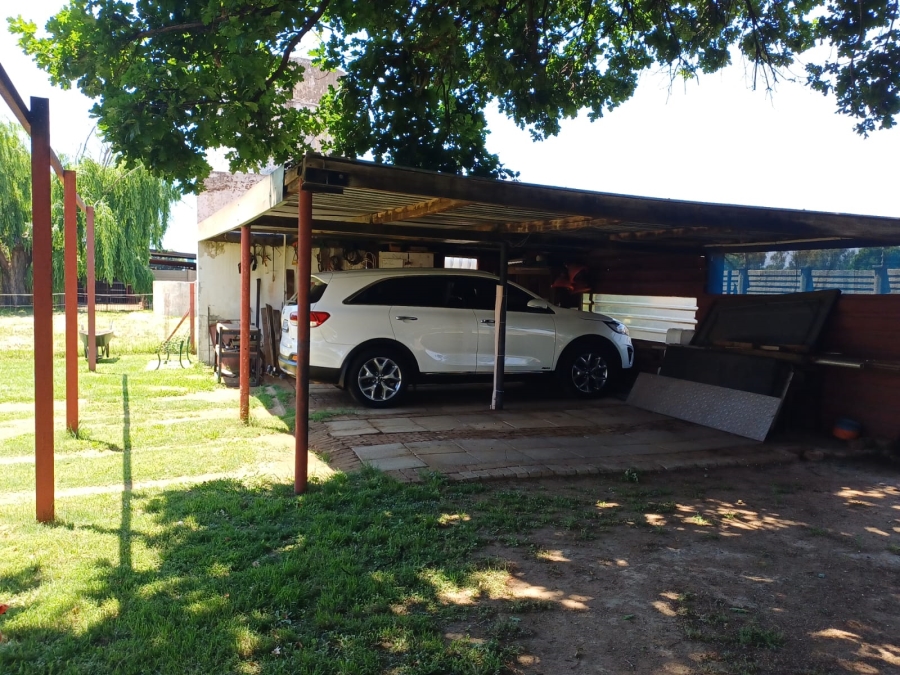 To Let 4 Bedroom Property for Rent in Nelsonia Gauteng