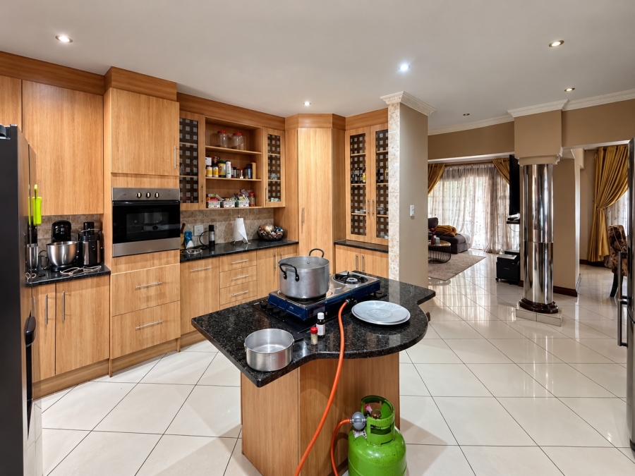 4 Bedroom Property for Sale in Vanderbijlpark SE 7 Gauteng