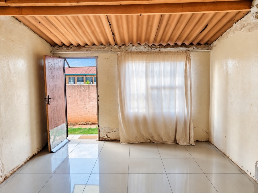 2 Bedroom Property for Sale in Sebokeng Zone 12 Gauteng