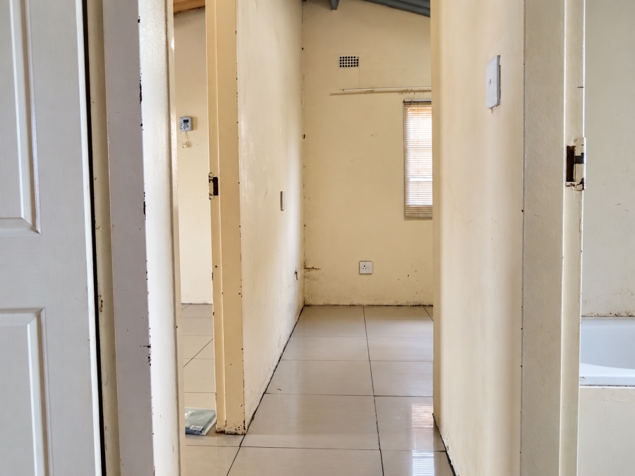 2 Bedroom Property for Sale in Sebokeng Zone 12 Gauteng