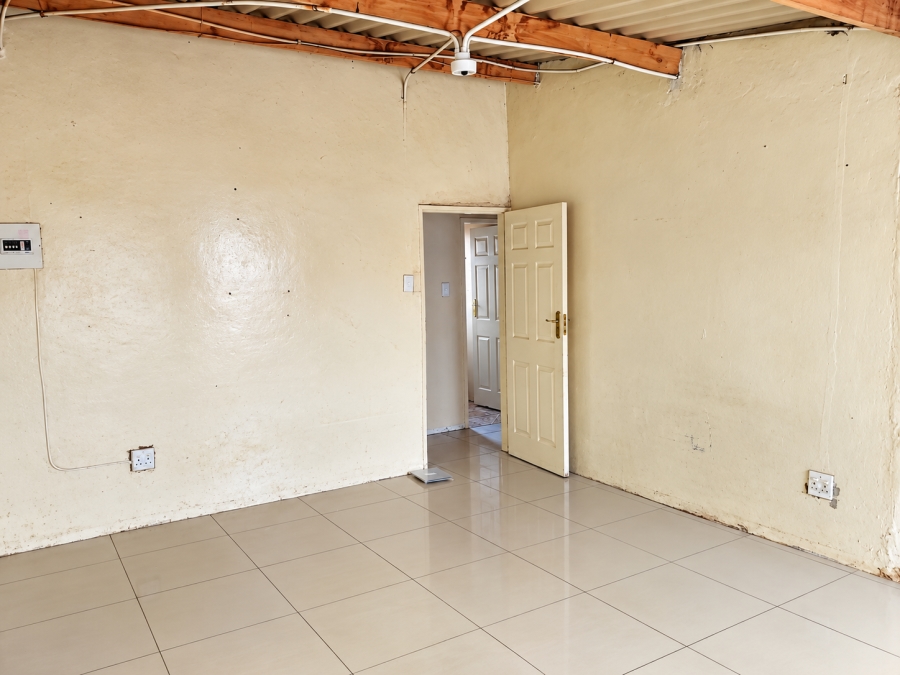 2 Bedroom Property for Sale in Sebokeng Zone 12 Gauteng