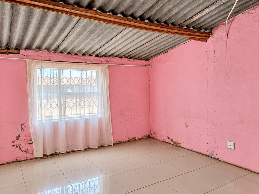 2 Bedroom Property for Sale in Sebokeng Zone 12 Gauteng