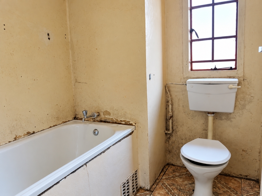 2 Bedroom Property for Sale in Sebokeng Zone 12 Gauteng