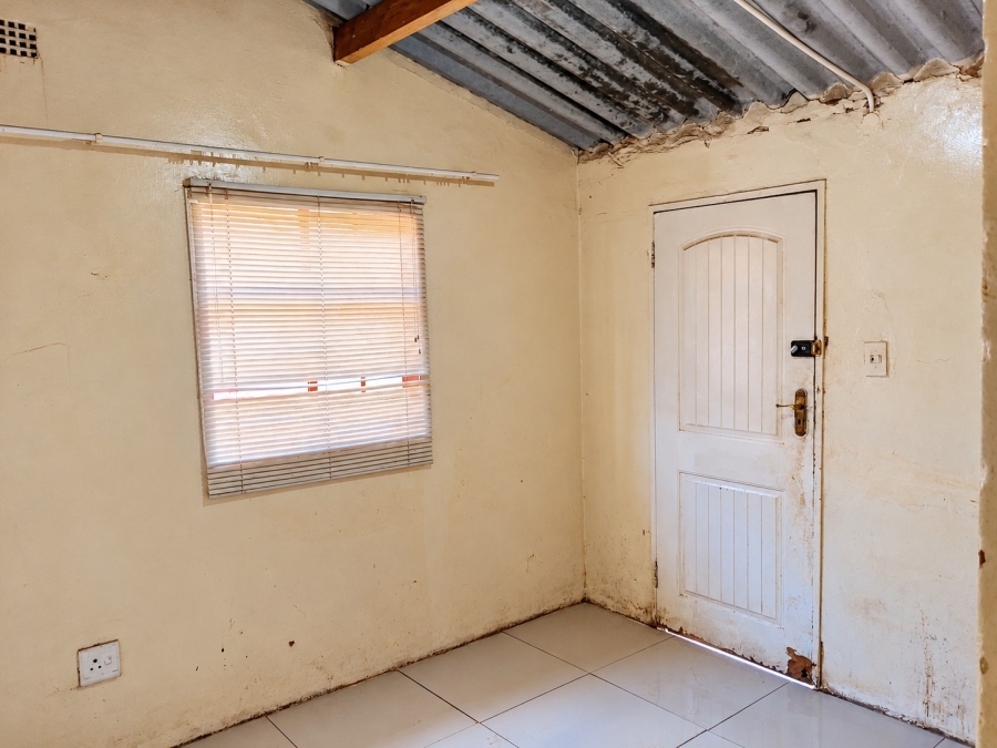 2 Bedroom Property for Sale in Sebokeng Zone 12 Gauteng