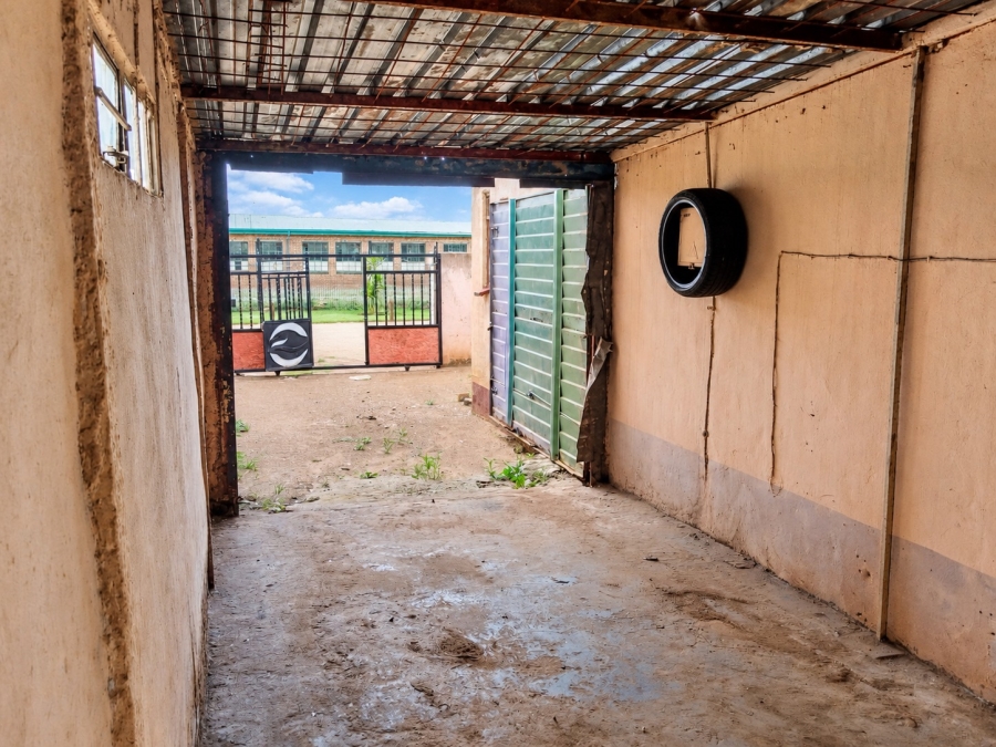 2 Bedroom Property for Sale in Sebokeng Zone 12 Gauteng