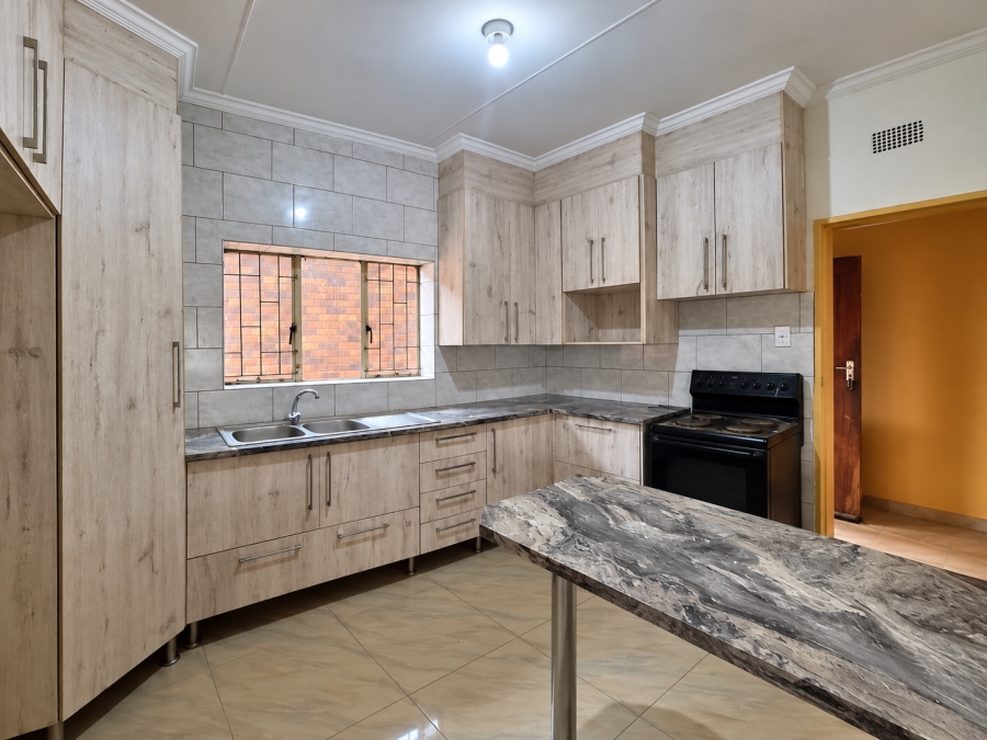 3 Bedroom Property for Sale in Vanderbijlpark Cw 6 Gauteng