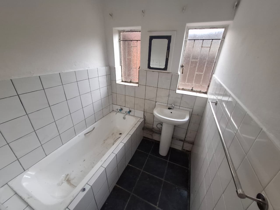 3 Bedroom Property for Sale in Vanderbijlpark Cw 6 Gauteng