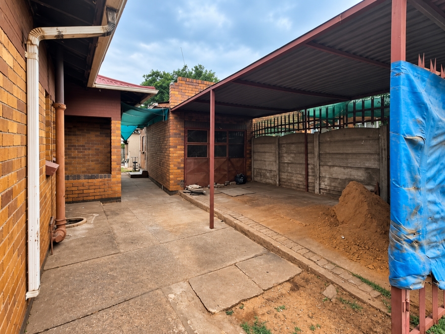 3 Bedroom Property for Sale in Vanderbijlpark Cw 6 Gauteng