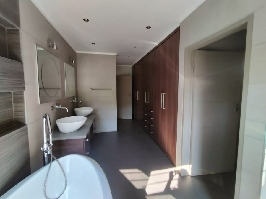 To Let 3 Bedroom Property for Rent in Tijger Valley Gauteng