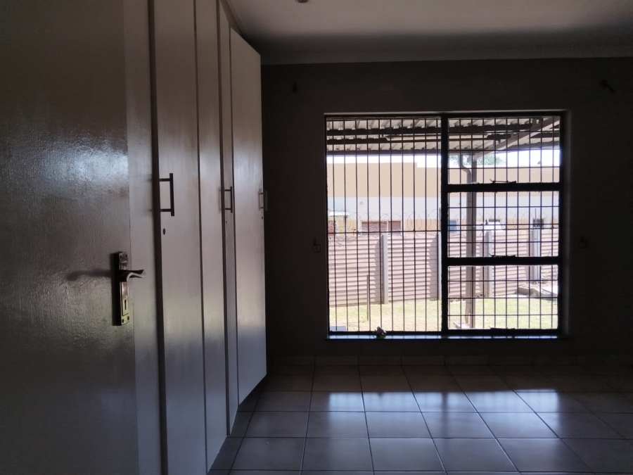 3 Bedroom Property for Sale in Terenure Gauteng