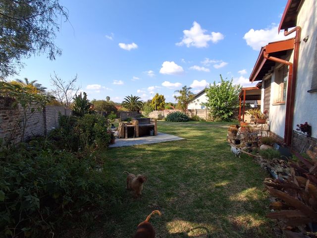 3 Bedroom Property for Sale in Birchleigh North Gauteng
