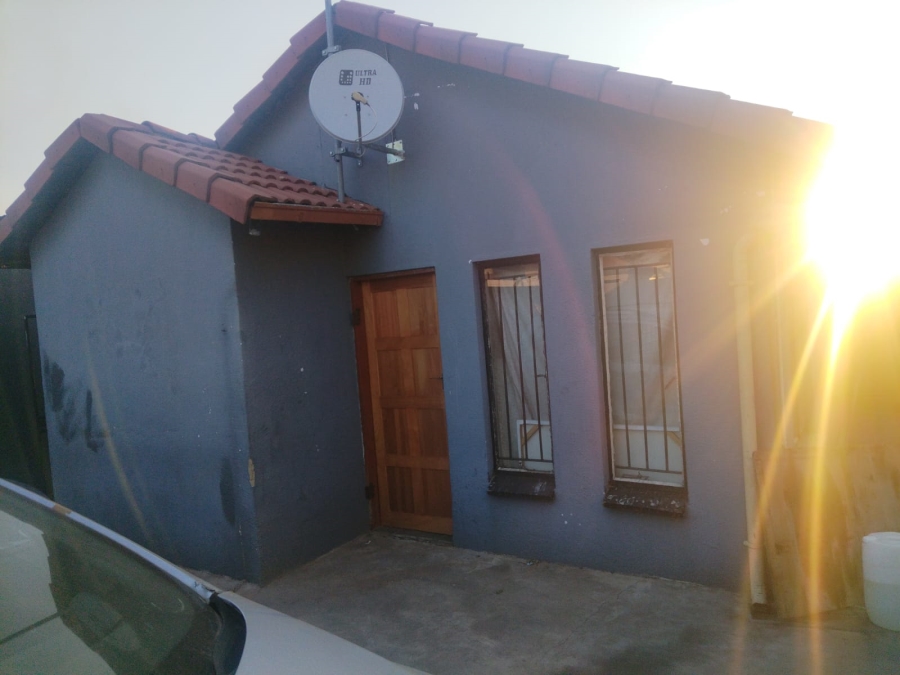 2 Bedroom Property for Sale in Birch Acres Gauteng