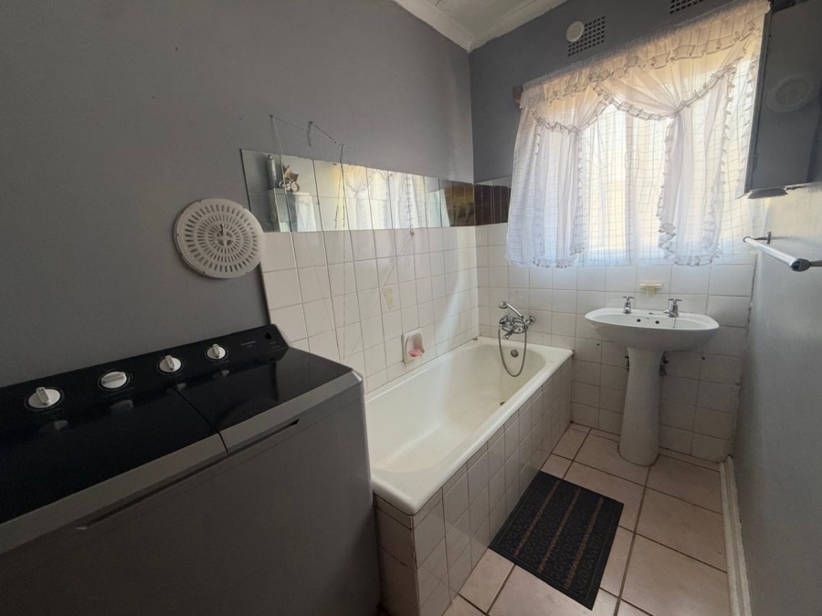 3 Bedroom Property for Sale in Dal Fouche Gauteng