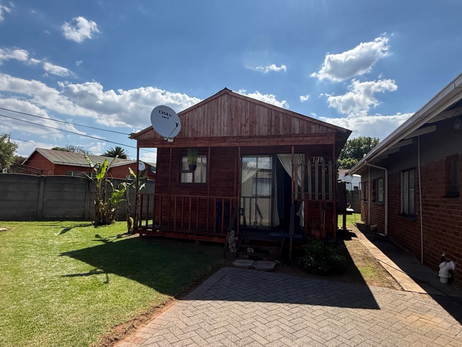 3 Bedroom Property for Sale in Dal Fouche Gauteng