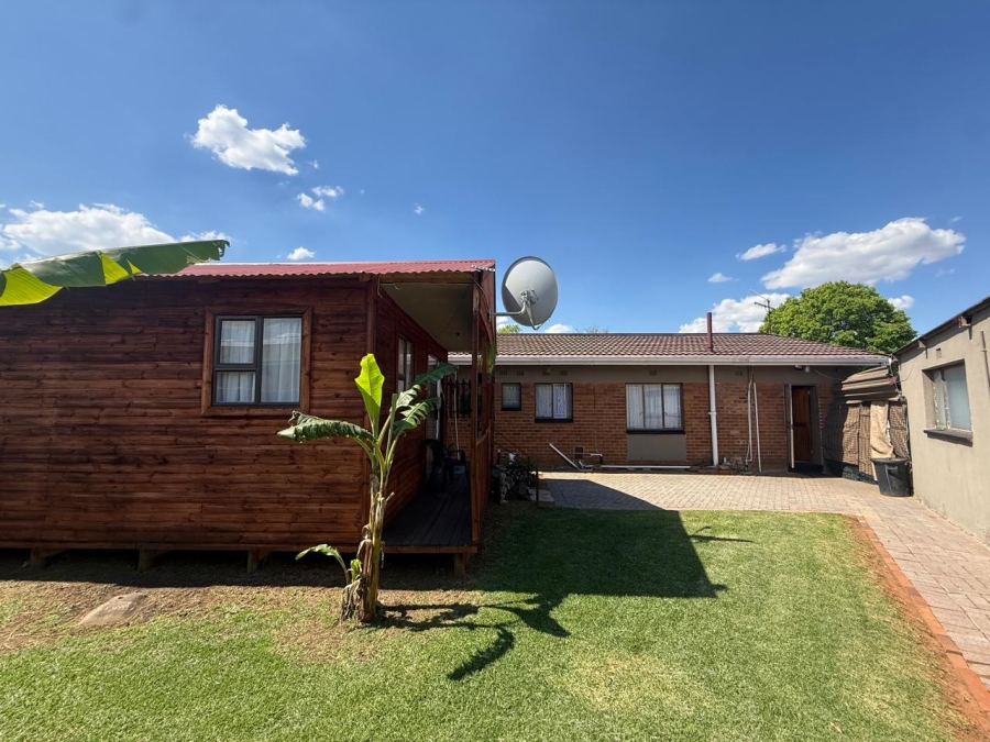 3 Bedroom Property for Sale in Dal Fouche Gauteng