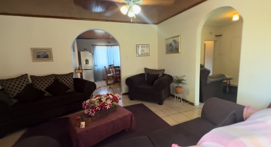 3 Bedroom Property for Sale in Dal Fouche Gauteng