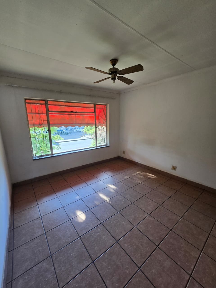 To Let 2 Bedroom Property for Rent in Vereeniging Gauteng