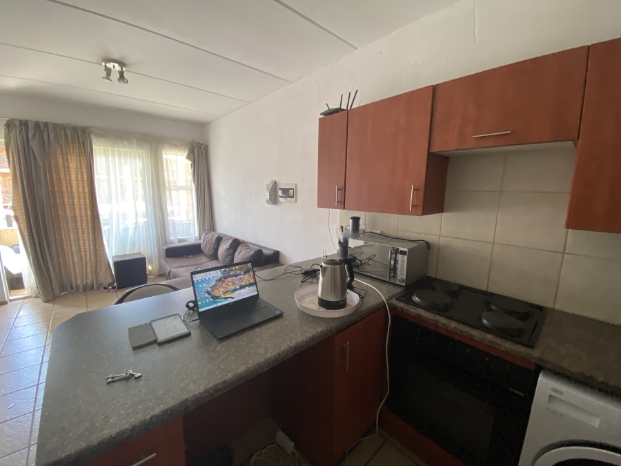 2 Bedroom Property for Sale in Comet Gauteng