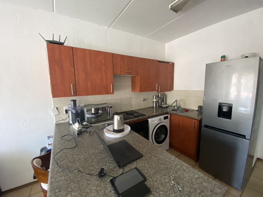 2 Bedroom Property for Sale in Comet Gauteng