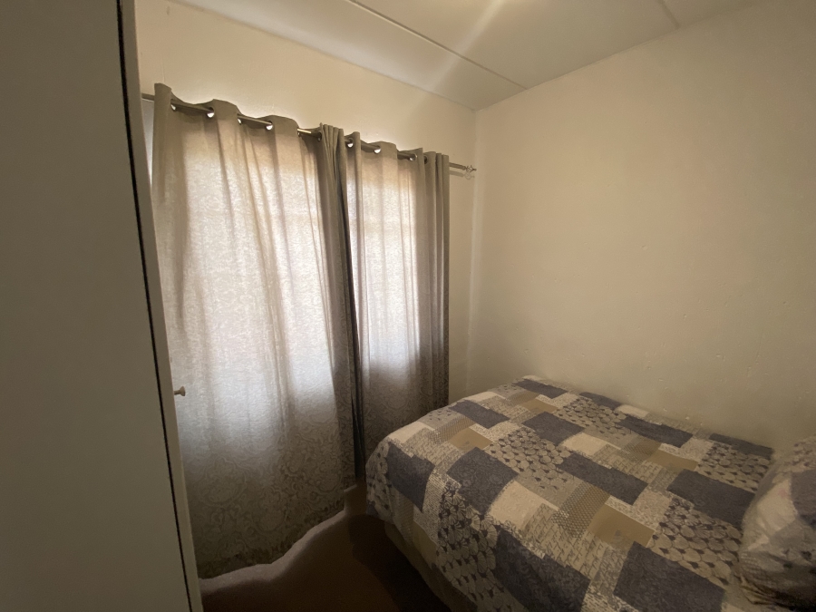 2 Bedroom Property for Sale in Comet Gauteng