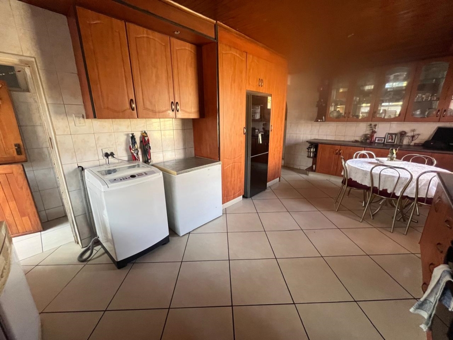 4 Bedroom Property for Sale in Regents Park Gauteng