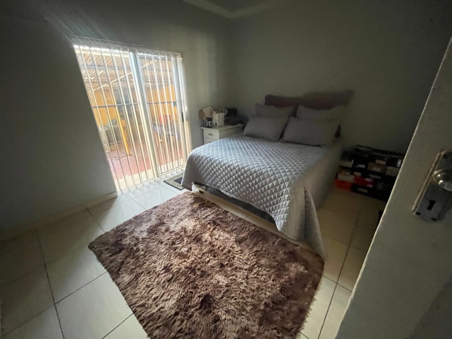 4 Bedroom Property for Sale in Regents Park Gauteng