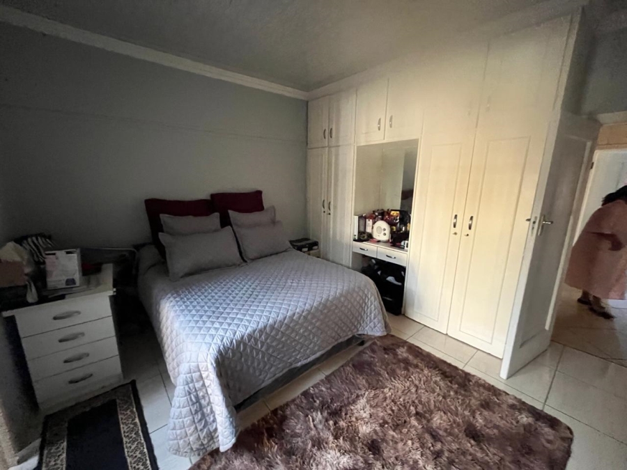 4 Bedroom Property for Sale in Regents Park Gauteng