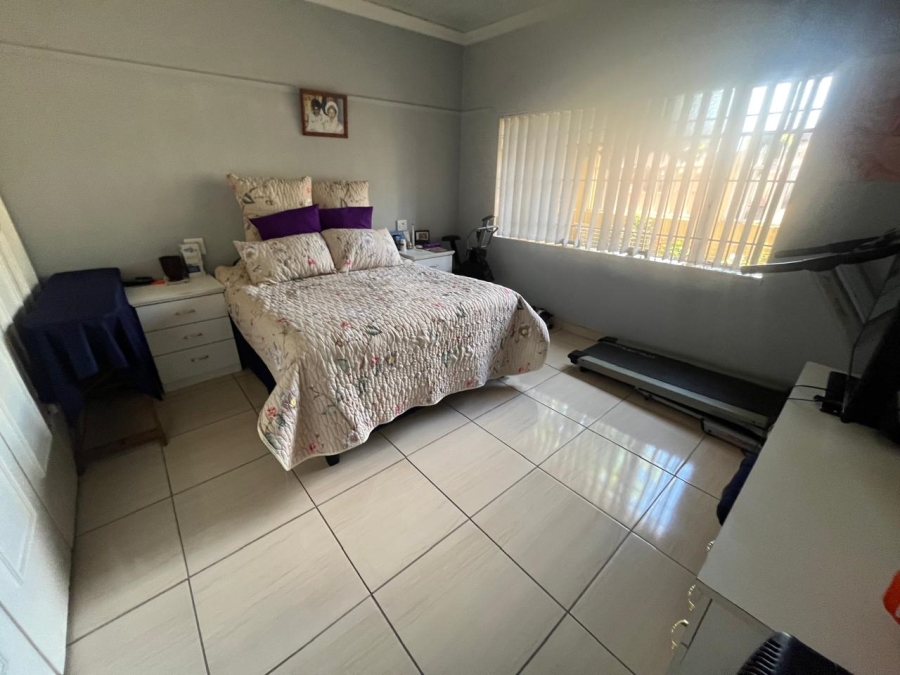 4 Bedroom Property for Sale in Regents Park Gauteng